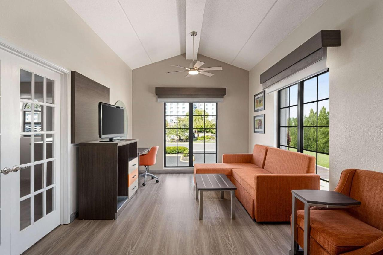 La Quinta Inn Lexington-Horse Park מראה חיצוני תמונה