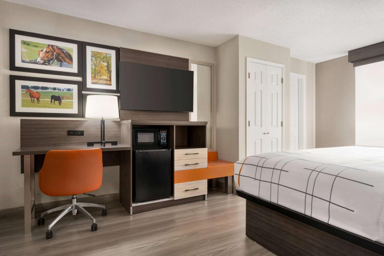 La Quinta Inn Lexington-Horse Park מראה חיצוני תמונה
